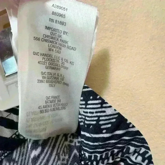 Susan Graver Printed Liquid Knit Maxi Skirt w/ Slit Size LP - Picture 7 of 7